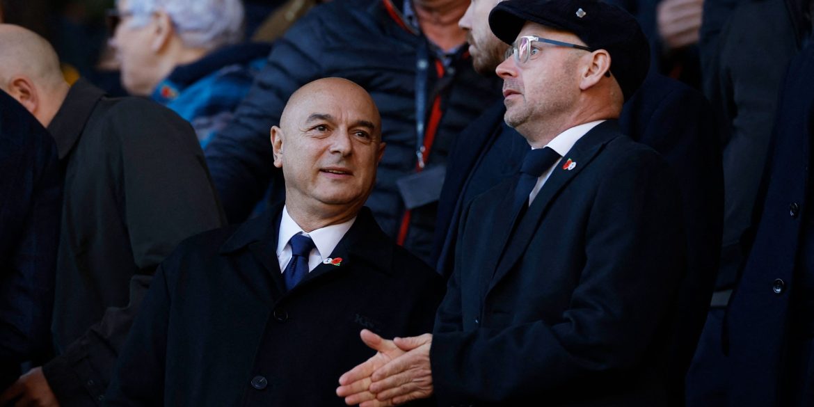Tottenham working on £86m bid for Barcelona target amid "ambitious" Levy plan