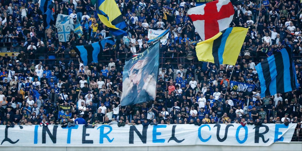 Inter approach to sign both Hojlund and "fantastic" £14m-a-year Man Utd star